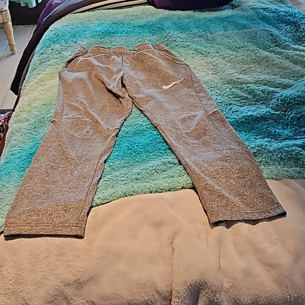 2pc bundle nike boys pants size medium - Picture 5 of 7